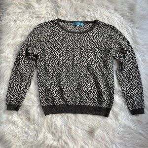 Lumiere Angola Sweater Animal Print Cream Black Crew Neck Pullover